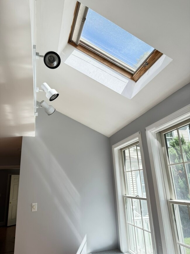 Window seat, facing back bedroom