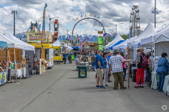 There's vendors, rides, and views galore at the Anchorage Market in downtown.