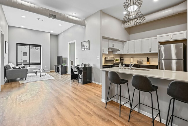 North Side Yard, Stevens Point, WI 54481 - photo 6