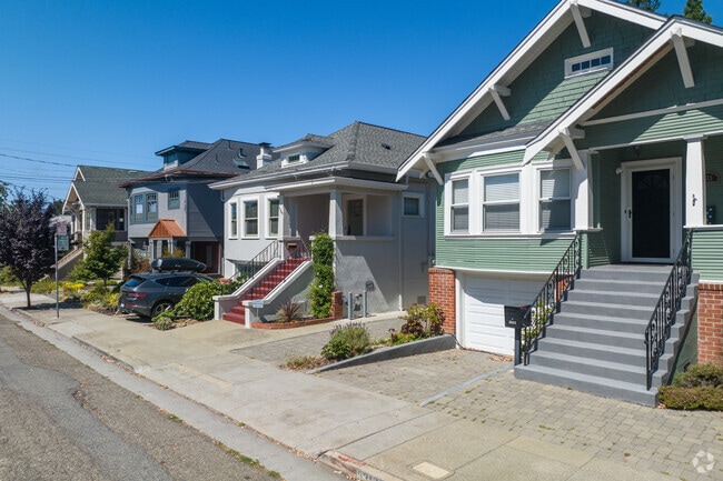 Shafter is a residential neighborhood filled to the brim with upscale homes and quiet streets.