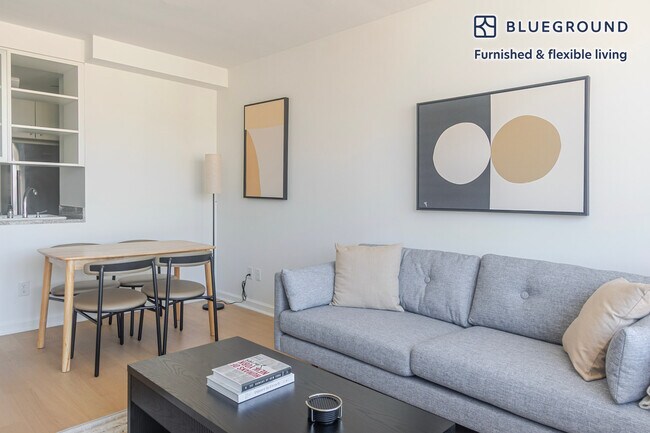 500 W 56th St unit FL26-ID2016, New York, NY 10019 - photo 2