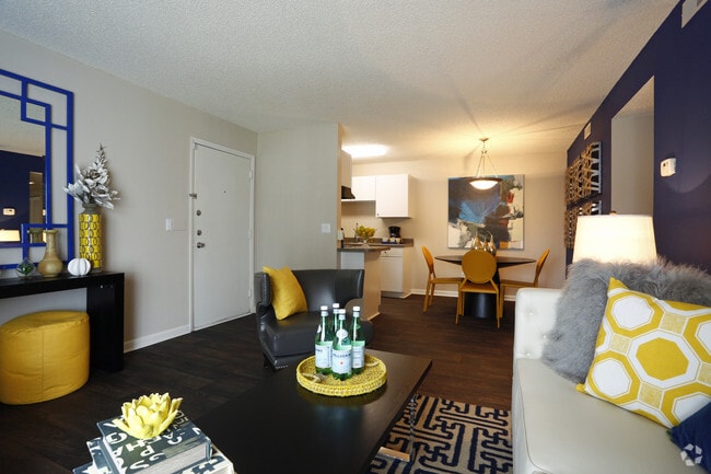 The Parke at Trinity Apartment Homes, Raleigh, NC 27607 - photo 5