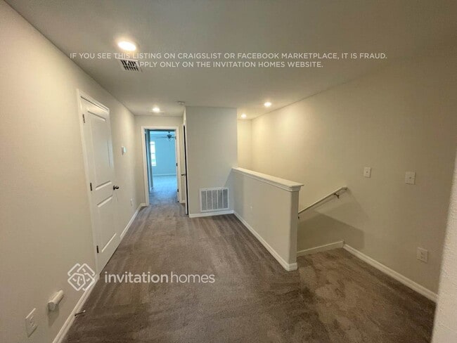 8506 Druid Oaks Ln, New Port Richey, FL 34655 - photo 2