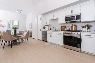 320 N Euclid Ave, Ontario, CA 91762