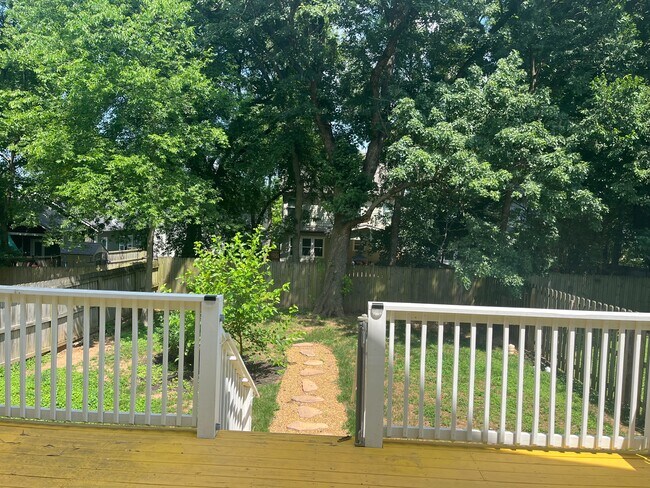 1509 Wayne Dr, Nashville, TN 37206 - photo 6