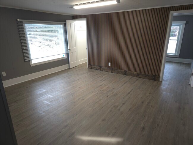 10906 N Woodstock St unit B, Huntley, IL 60142 - photo 6