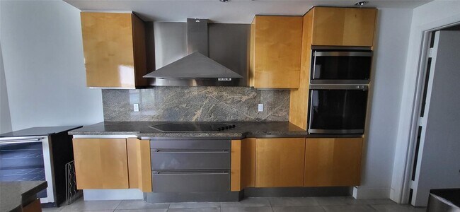 Williams Island 2600 unit 1603, Aventura, FL 33160 - photo 3