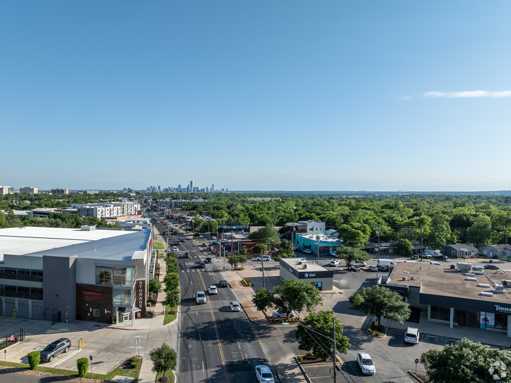 Downtown Austin is just 3 miles from the Allandale neighborhood.