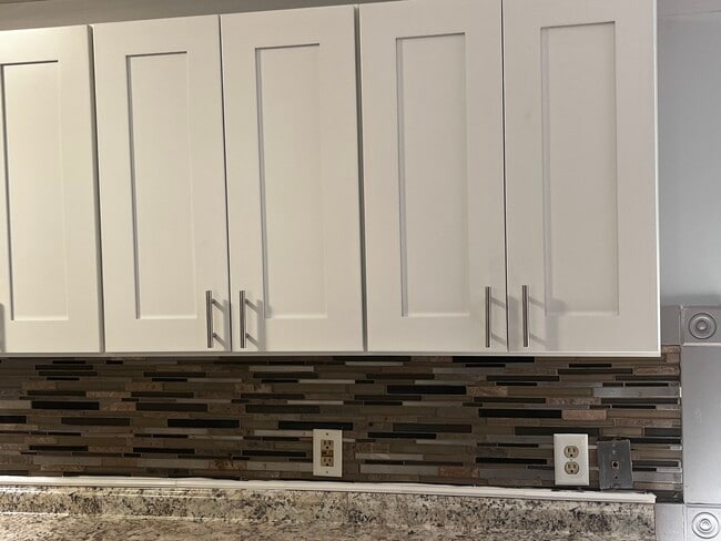 7133 Susquehanna Dr, Coolbaugh Township, PA 18466 - photo 4