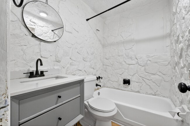 3525 50th Ave N unit A, St. Petersburg, FL 33714 - photo 7