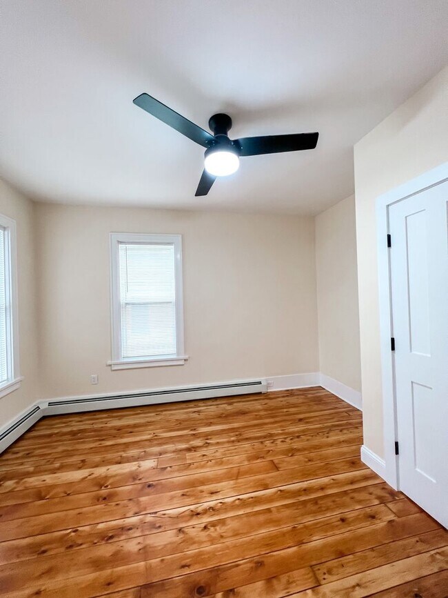 27-29-29 Pine St unit 29 Pine St, Burlington, VT 05401 - photo 5