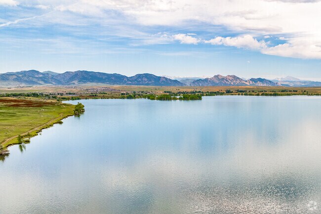 Standley Lake Recreation Area is rich in natural beauty with stunning mountains views.