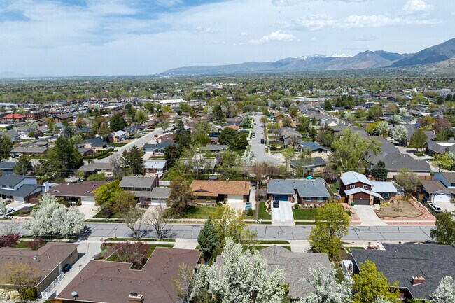 View of Cottonwood Heights neighborhood looking north toward Salt Lake City.