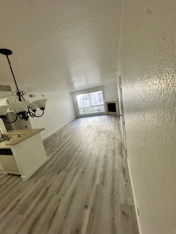 15009 Moorpark St Unit 207, Los Angeles, CA 91403