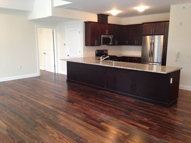 40 Russell Ave unit 201, Old Tappan, NJ 07675 - photo 3