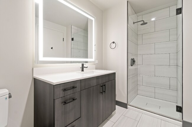 165 N Ada St, Chicago, IL 60607 - photo 2