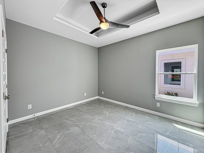 3311 Wolf Creek Ave unit 2, Edinburg, TX 78541 - photo 2