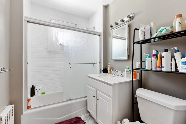 29 Murray Hill Rd unit 3, Cambridge, MA 02140 - photo 7