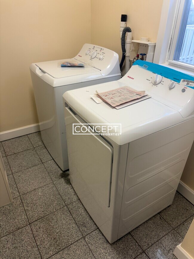 39 Jackson Rd unit 1, Somerville, MA 02145 - photo 2