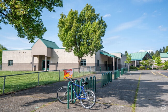 Chinook Elementary School 04