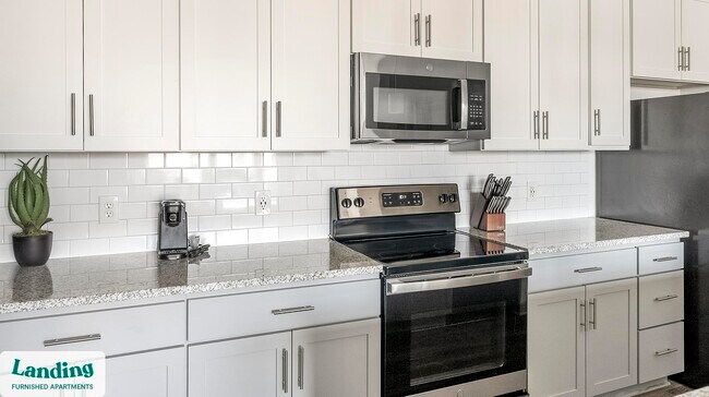 100 Wildwood Ct unit 232.1409298, Birmingham, AL 35209 - photo 4