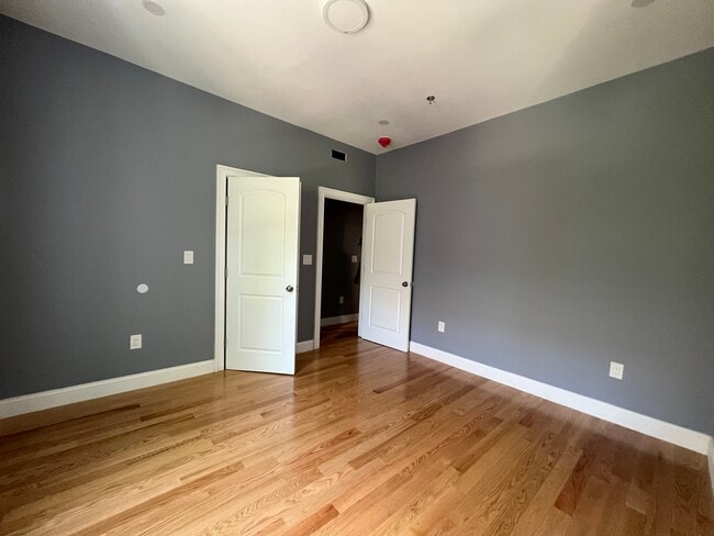 One First Condominiums unit 3, Cambridge, MA 02141 - photo 6