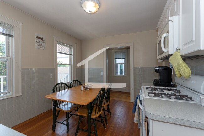 440 Washington St unit 3, Brighton, MA 02135 - photo 6