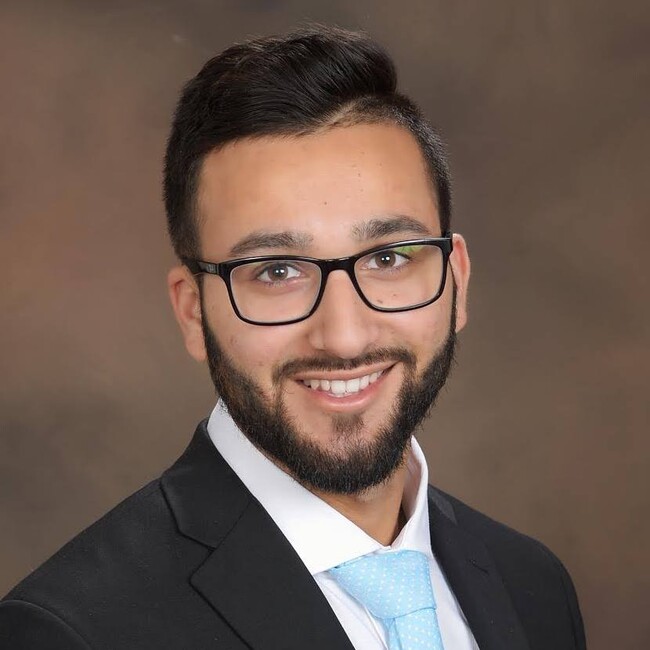 Agent Photo