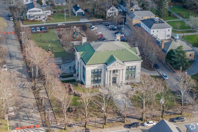 The Colt building of the Colt-Andrews School in Bristol is named for the industrialist.