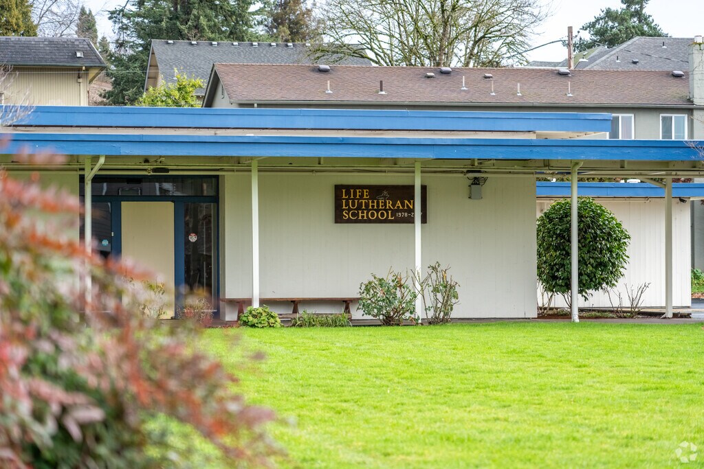 Life Lutheran School is a private school serving grades PK-7.