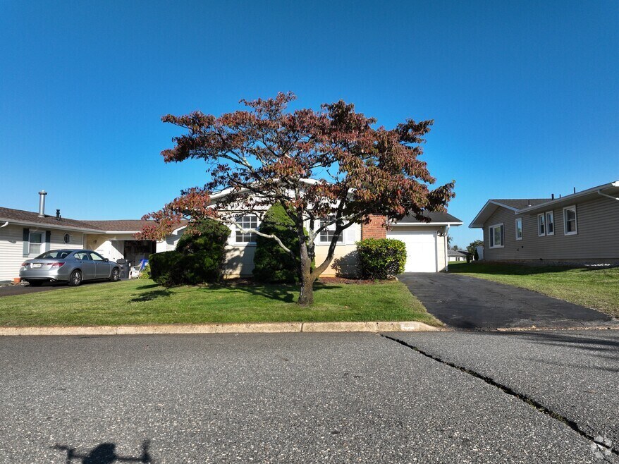 45 Tony Ct, Brick, NJ 08724 - photo 2