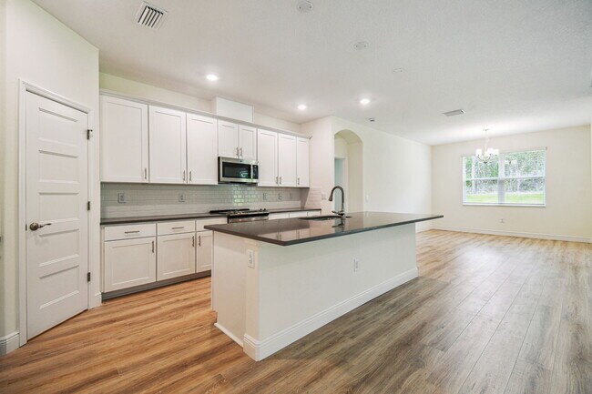 8201 Tilapia Place unit 36110568, New Port Richey, FL 34654 - photo 6