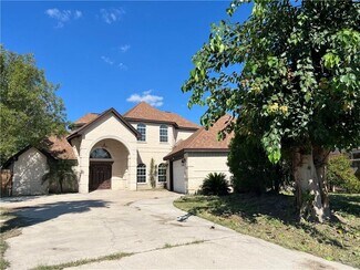 421 Richmond Dr, Pharr, TX 78577