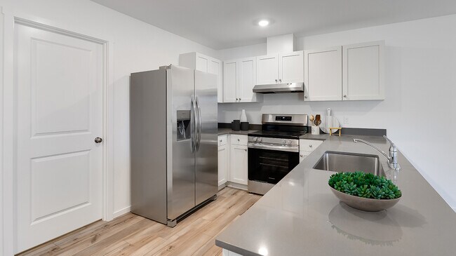 16613 Blue Pine St unit 36864484, La Pine, OR 97739 - photo 3