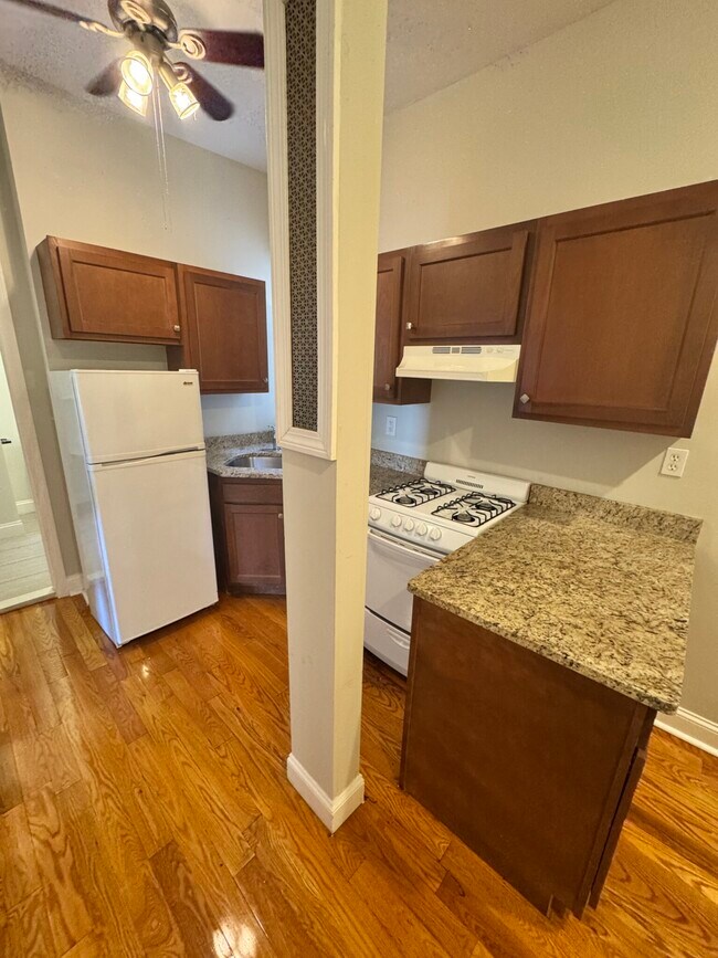 1189 Commonwealth Ave unit 3, Boston, MA 02134 - photo 3