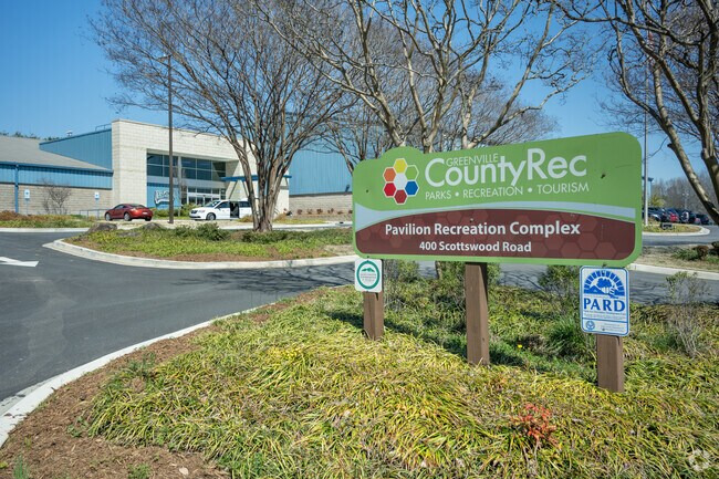 The Pavilion Recreational Complex is a great place to go ice skating in Wade Hampton.