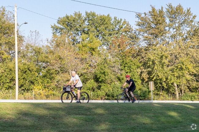 Galloway Park has many quiet streets perfect for cycling.