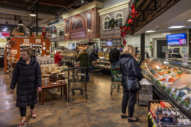 Daves Fresh Marketplace is the largest independent grocery store chain in Thompson Hill.