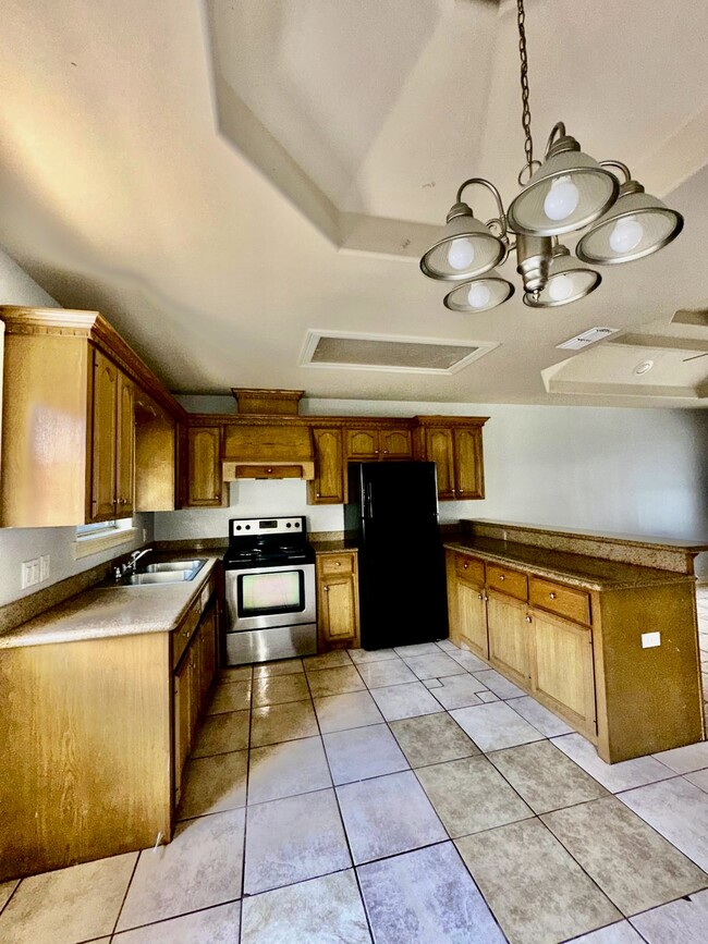 704 W Bahamas Unit 2, Pharr, TX 78577