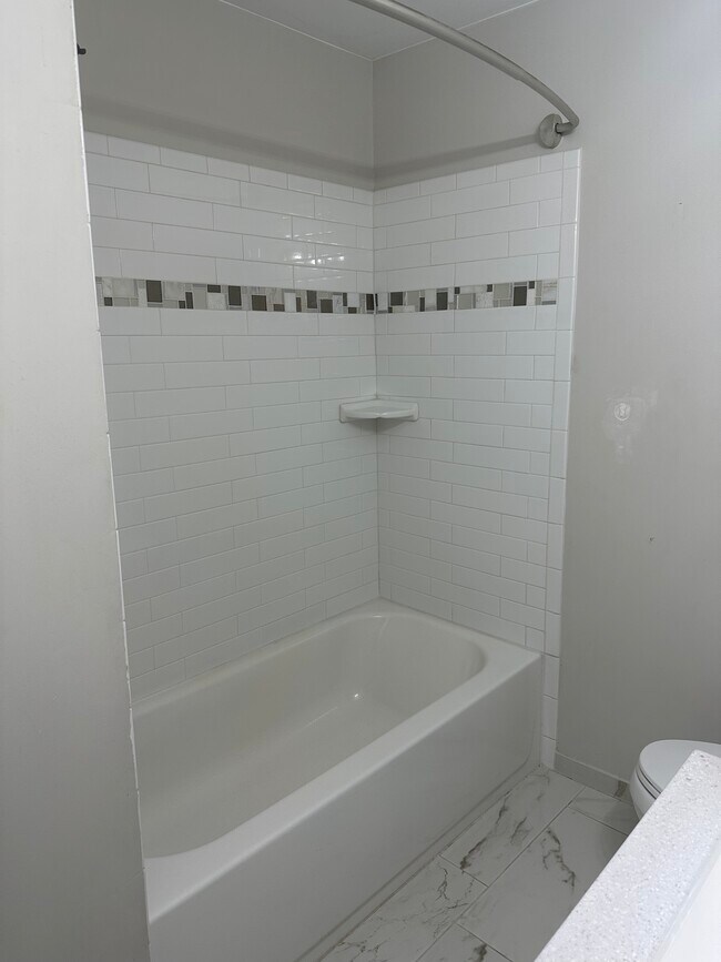 13366 North Rd, Fenton, MI 48430 - photo 4