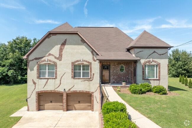 Admire the unique styles of homes in Hooper City.