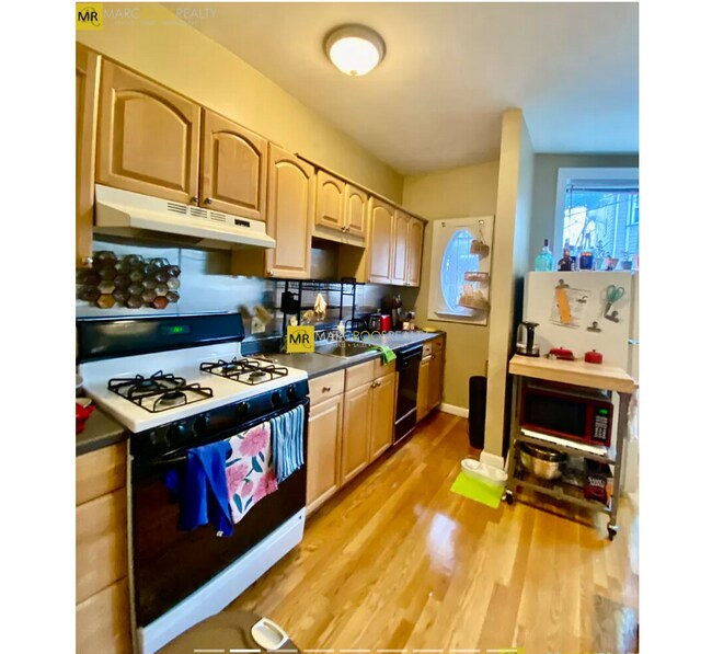 21 Highgate St unit 102, Boston, MA 02134 - photo 3