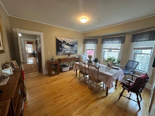 97 Lexington Ave unit 3, Cambridge, MA 02138 - photo 2