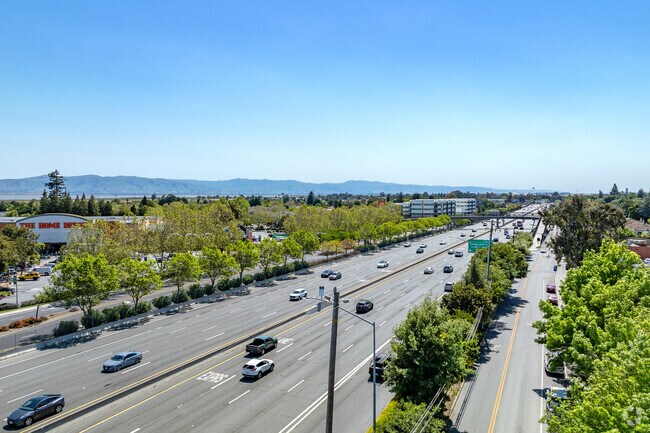 Duveneck-St. Francis is bordered by U.S. Highway 101 in Palo Alto.