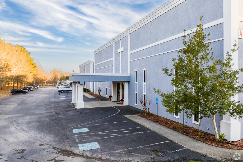 Grace Baptist Academy is an above average, private, Christian school in Powder Springs, GA.