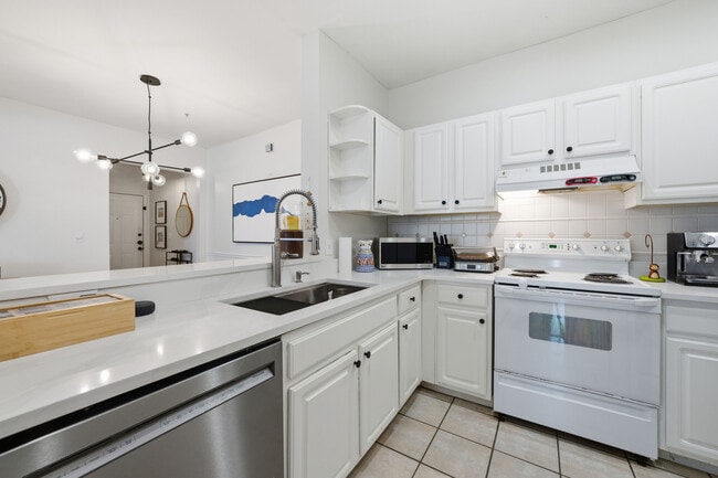 Tuscany unit 3219, Atlanta, GA 30309 - photo 7