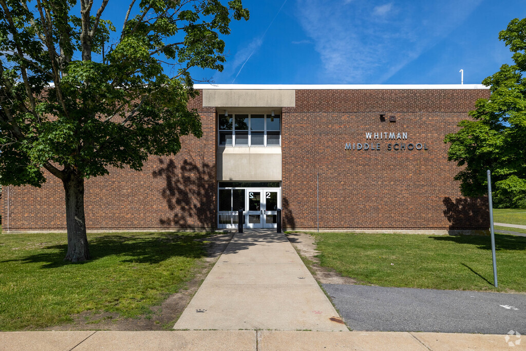 Whitman Middle School in Whitman is a thriving hub of learning and growth.