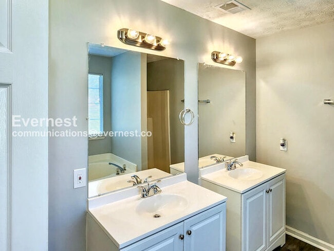 1020 Joseph Ln, Social Circle, GA 30025 - photo 5