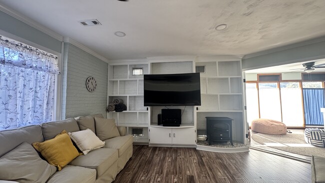 2810 Wiigwaas Ln, Virginia Beach, VA 23451 - photo 6