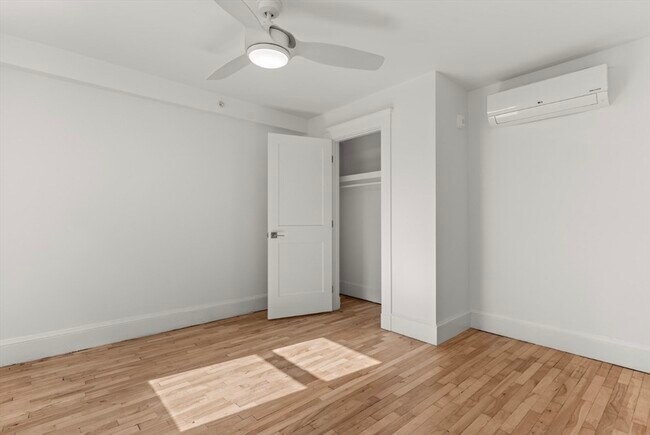 26 Bradlee Rd unit 406, Medford, MA 02155 - photo 6